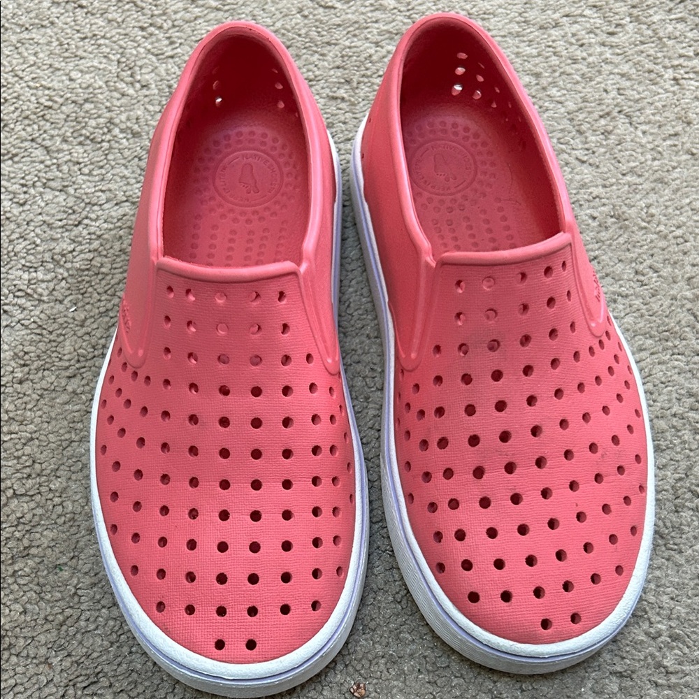 Kids Slip-On Shoes - Pink